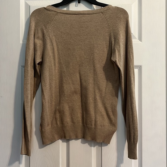 Woman’s V-neck sweater - Picture 2 of 3